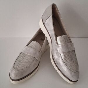 Time & Tru leather slip-on shoes